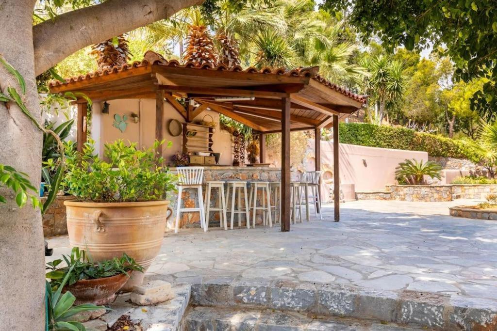 Modern Villas With Gardens And Stunning Views 리가리아 외부 사진