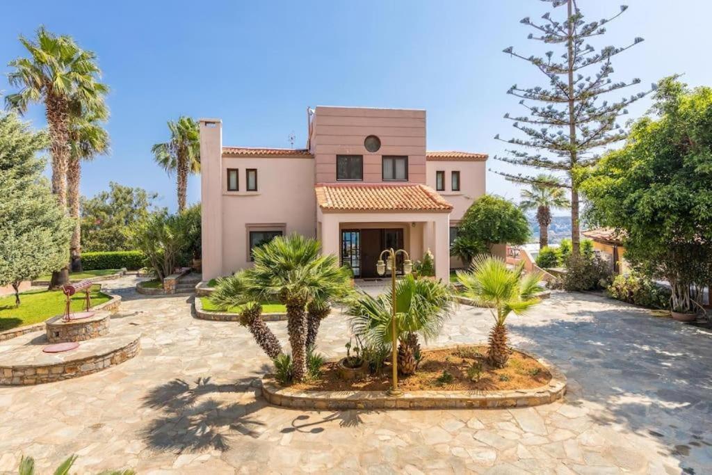 Modern Villas With Gardens And Stunning Views 리가리아 외부 사진